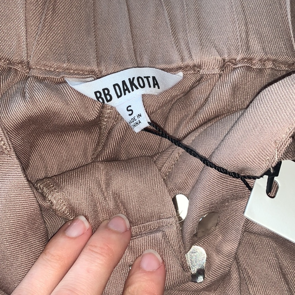 BB Dakota // Easy Breezy Short NWT🌛 - Picture 5 of 12